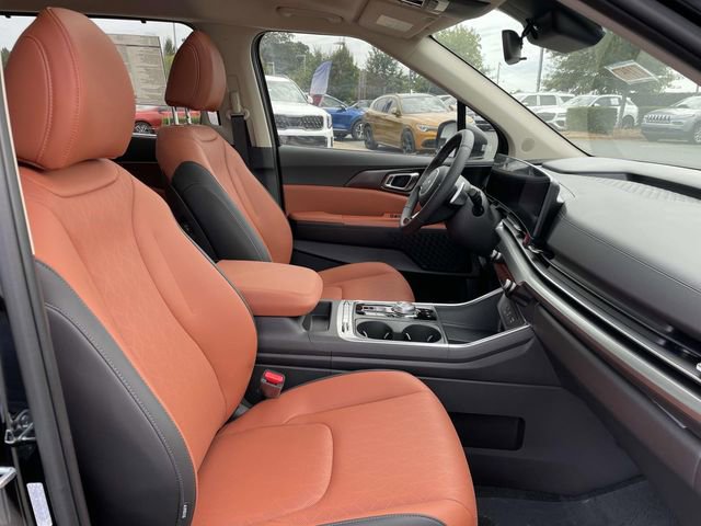 New 2026 Kia Carnival SX w/ SX Dark Edition Package FWD image 14