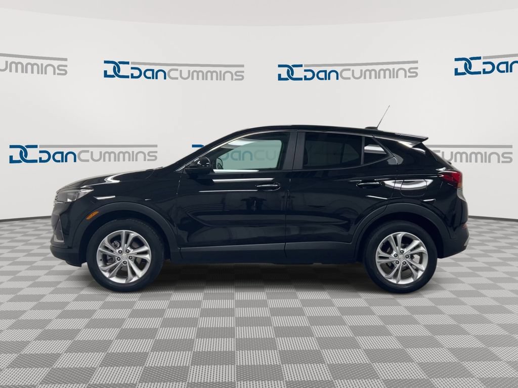 Used 2023 Buick Encore GX Preferred w/ Cold Weather Comfort Package AWD/4WD image 5