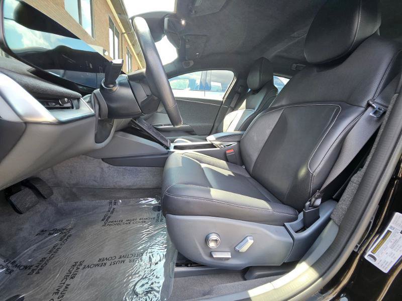 Used 2024 Lucid Air Pure RWD image 31