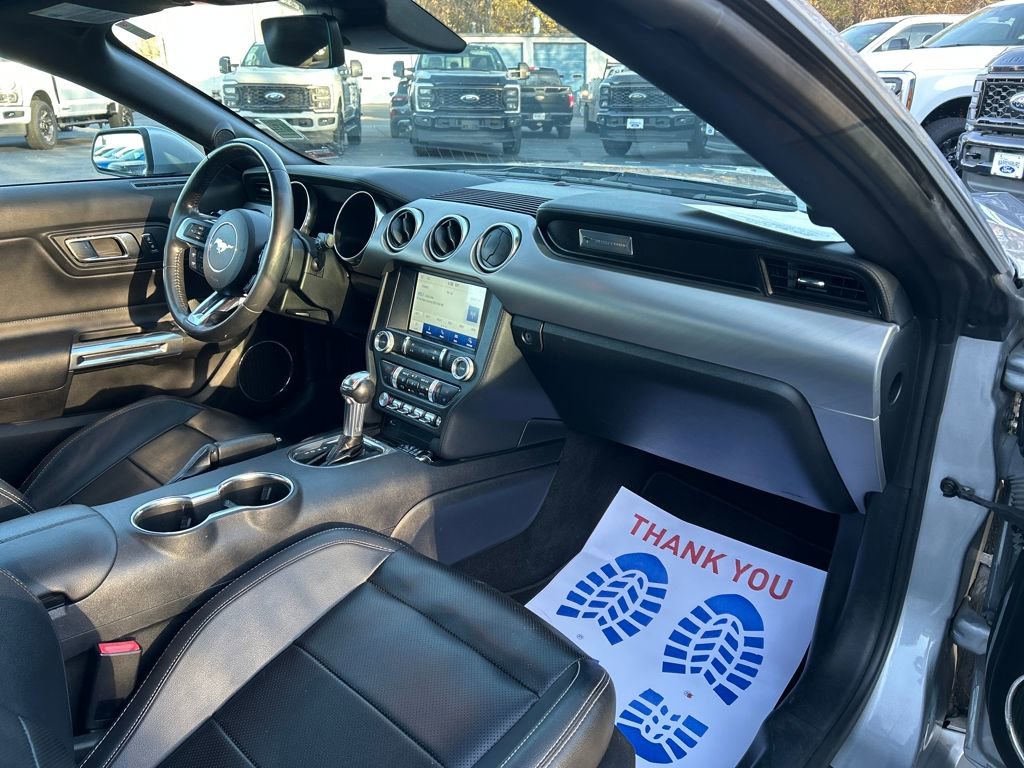 Used 2021 Ford Mustang Premium image 18