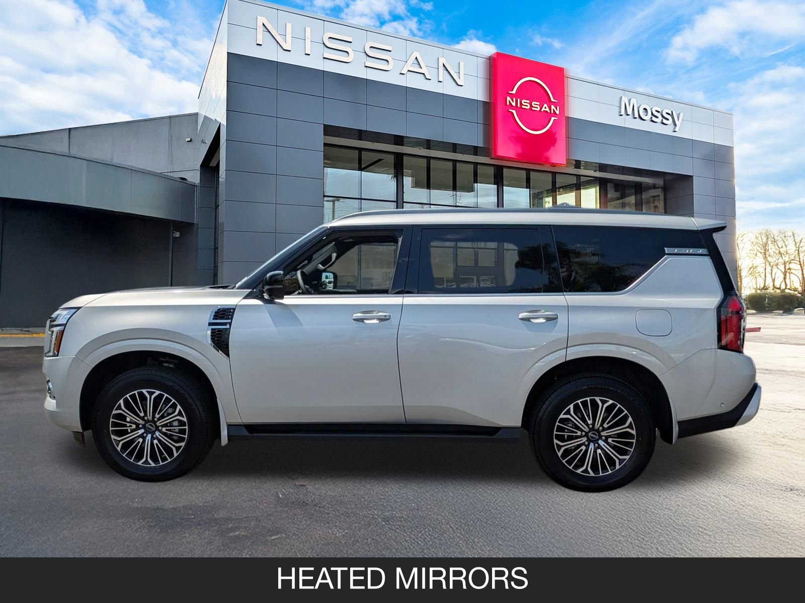 New 2026 Nissan Armada SL image 9