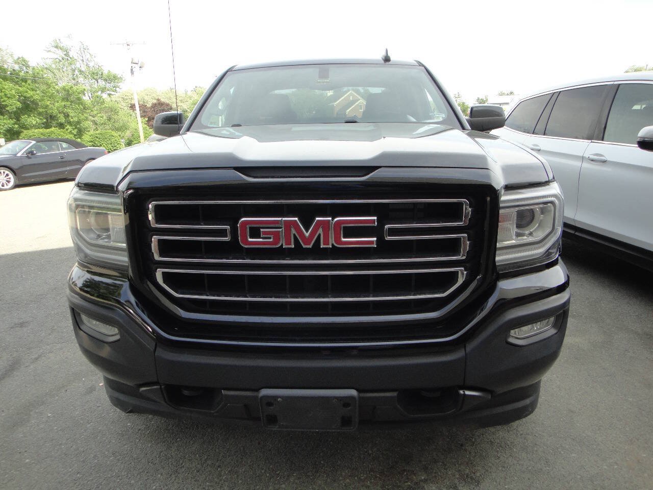 Used 2019 GMC Sierra 1500 Limited w/ Elevation Edition AWD/4WD image 2