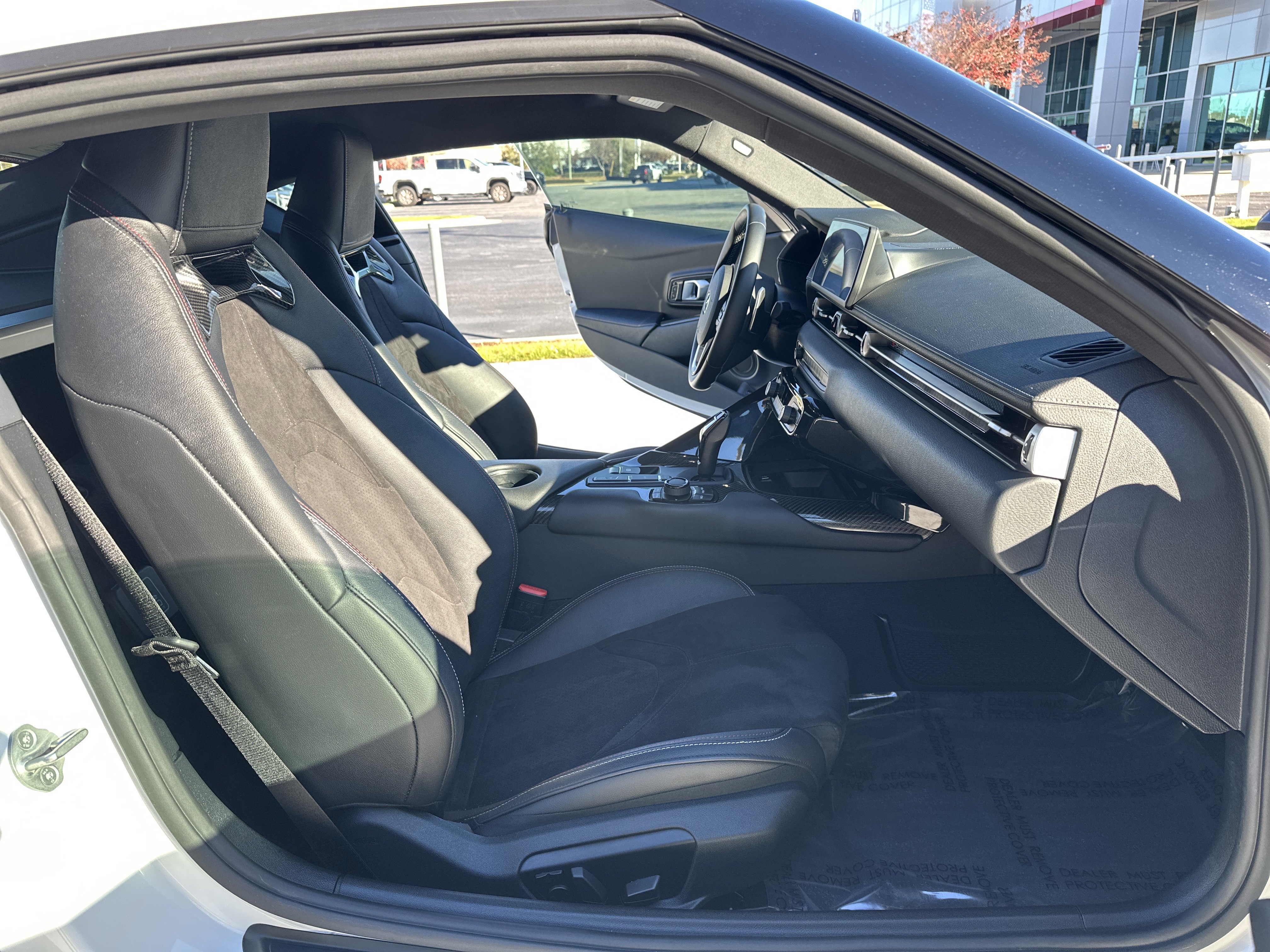 Used 2024 Toyota Supra Premium image 32