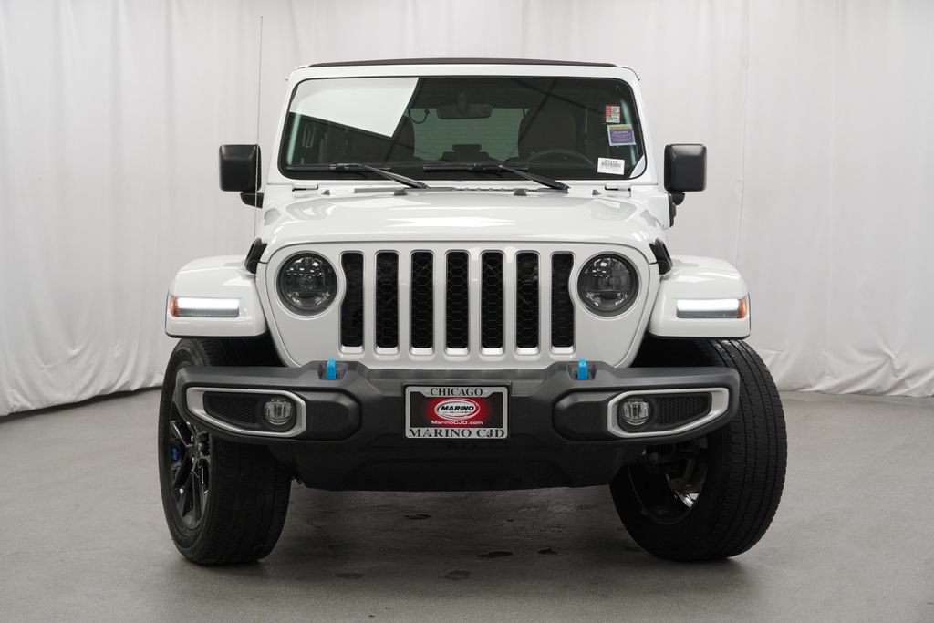 Used 2023 Jeep Wrangler Unlimited Sahara w/ Cold Weather Group AWD/4WD image 8