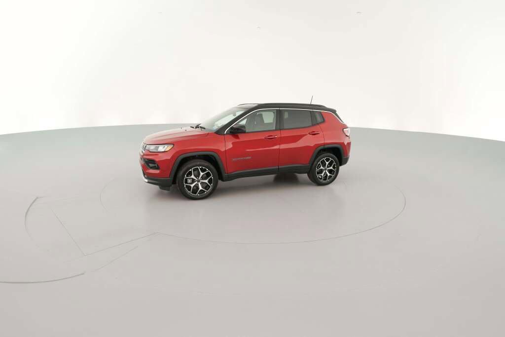 New 2026 Jeep Compass Limited image 5