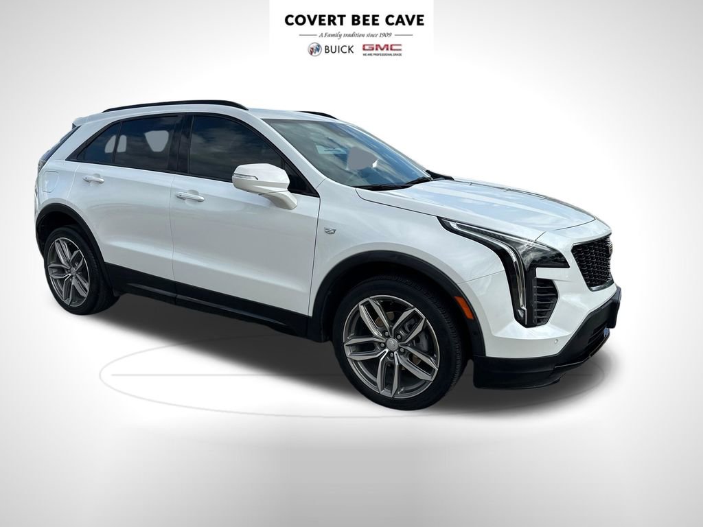 Used 2023 Cadillac XT4 Sport w/ Enhanced Visibility Package image 8