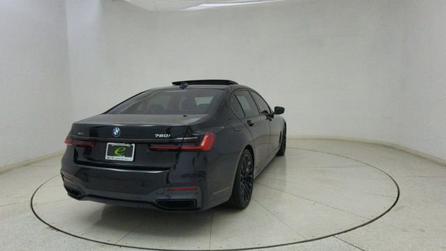 Used 2022 BMW 750i xDrive w/ Executive Package AWD/4WD image 69