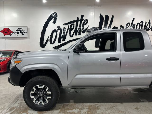 Used 2021 Toyota Tacoma SR AWD/4WD image 6
