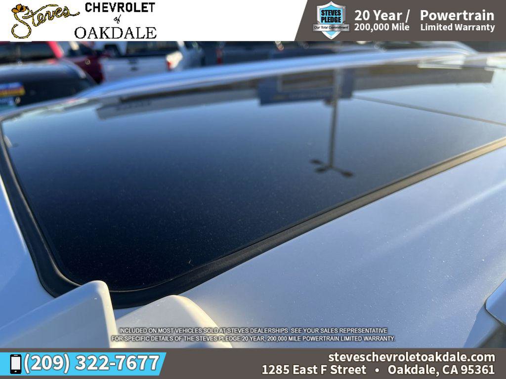 Used 2022 GMC Yukon SLT w/ SLT Luxury Package image 23