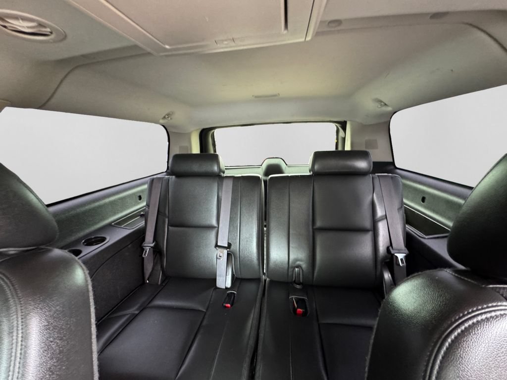Used 2013 Chevrolet Suburban LTZ AWD/4WD image 23