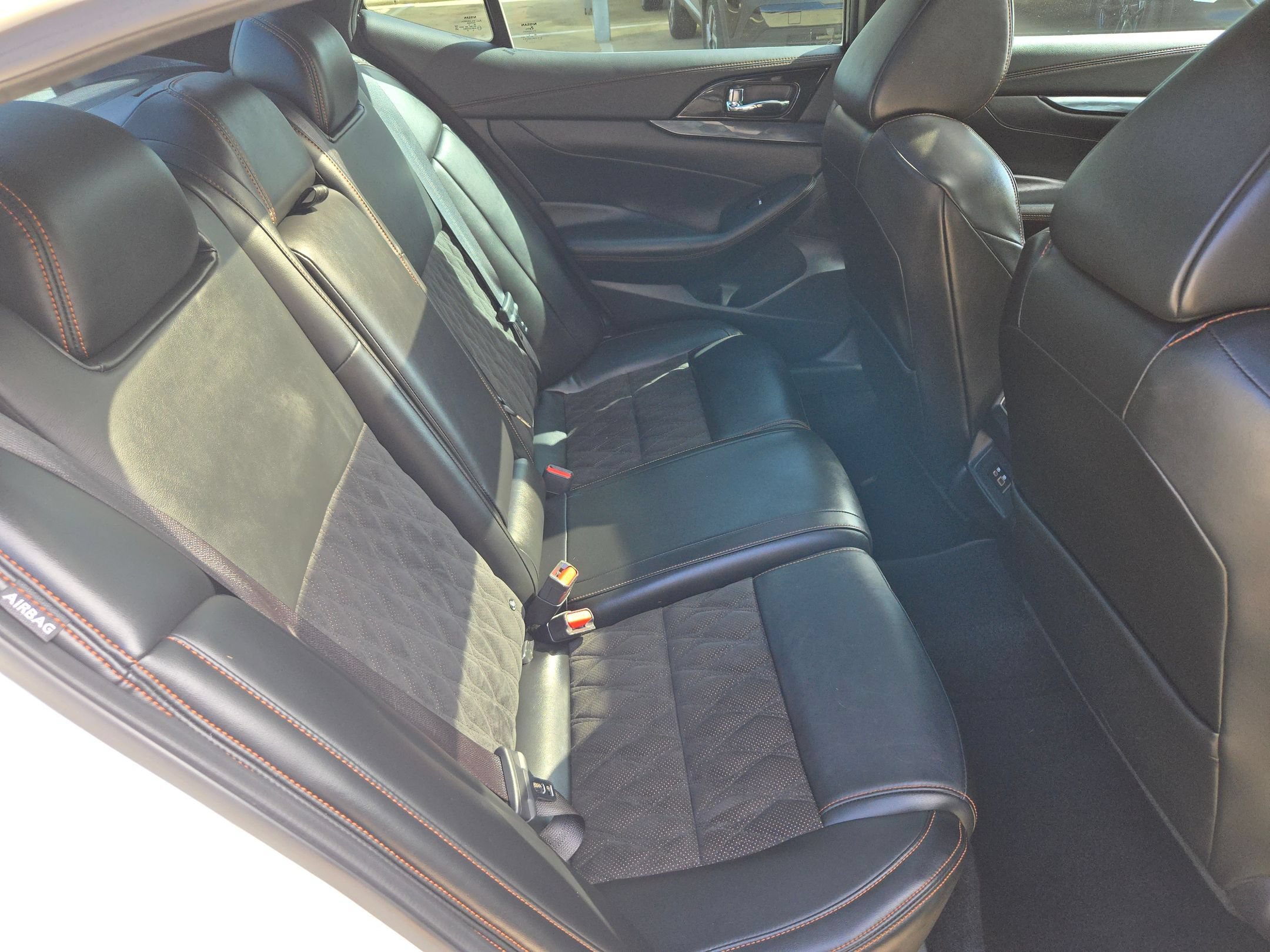 Used 2021 Nissan Maxima SR w/ Sport Mat Group FWD image 26