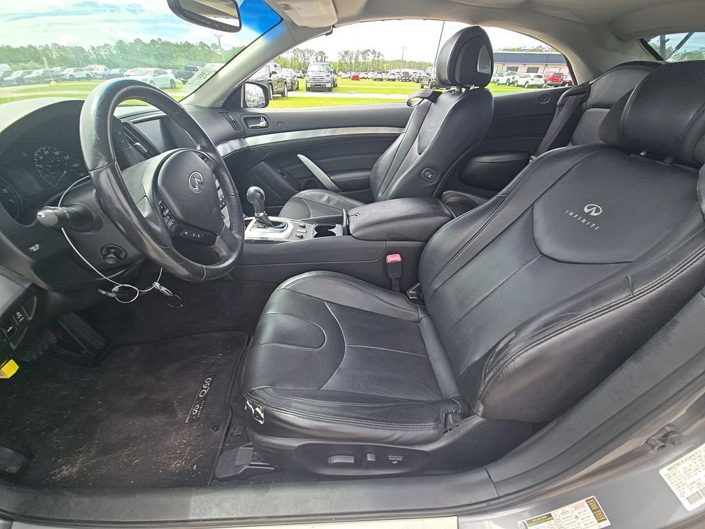 Used 2014 INFINITI Q60 Convertible w/ Premium Package RWD image 13