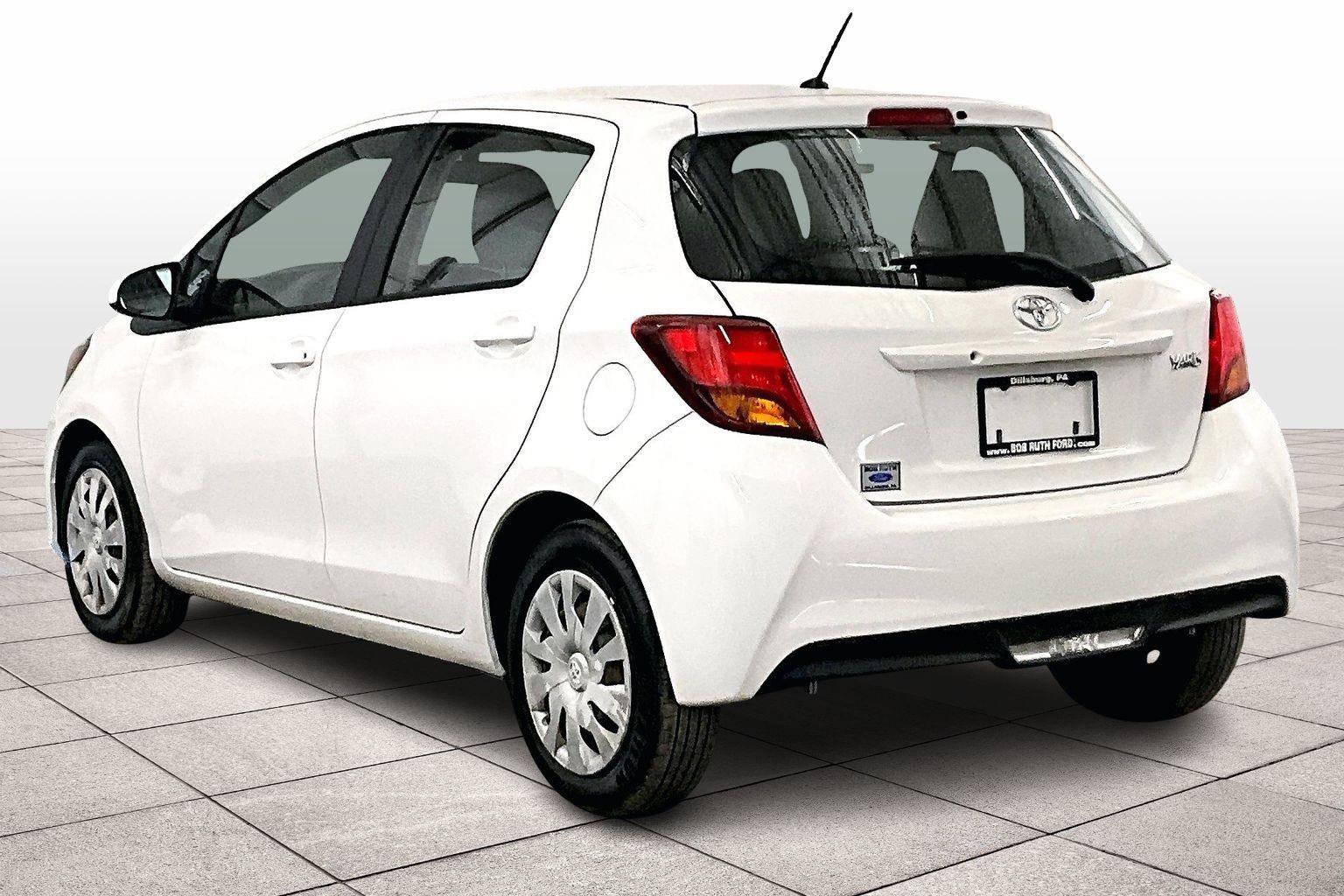 Used 2016 Toyota Yaris LE image 10