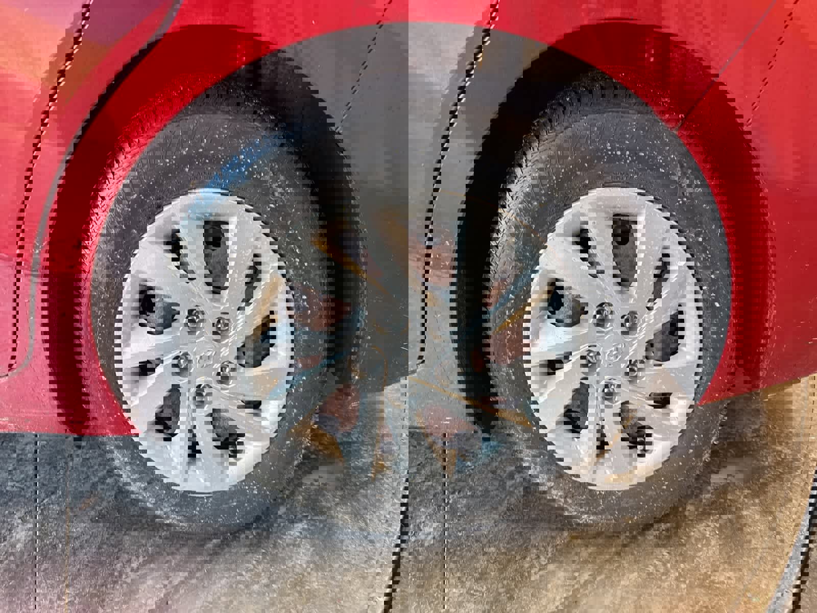 Used 2017 Hyundai Elantra SE image 9