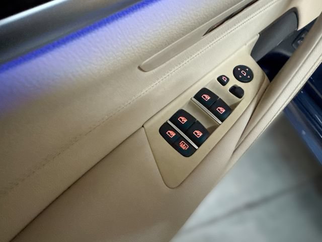 Used 2022 BMW 530i w/ M Sport Package RWD image 14