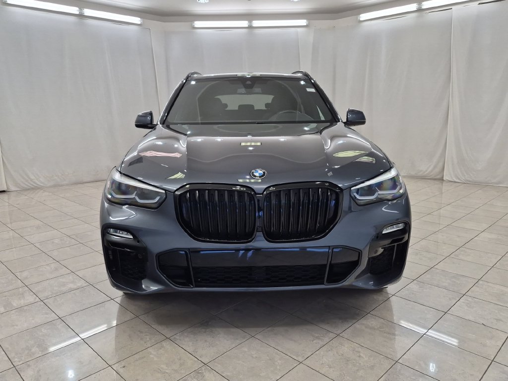 Used 2021 BMW X5 M50i AWD/4WD image 3