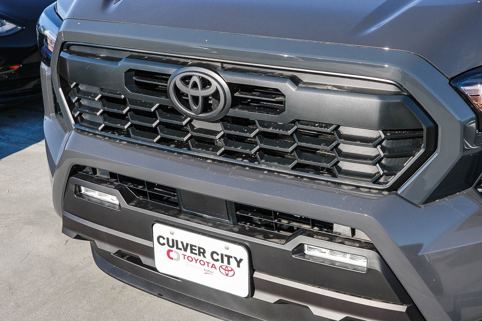 New 2025 Toyota Tacoma TRD Sport image 6