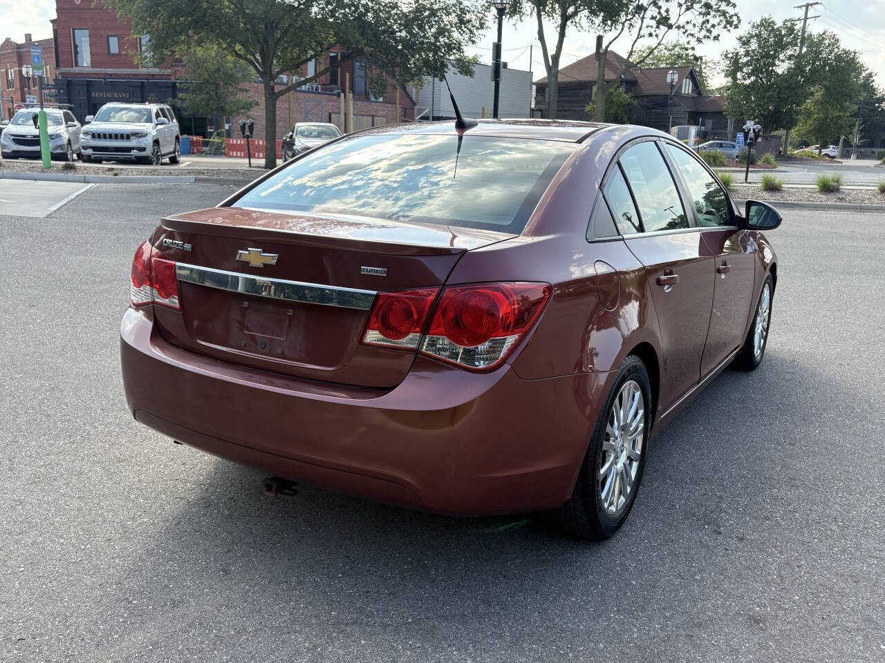 Used 2013 Chevrolet Cruze Eco FWD image 7