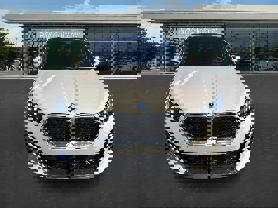 Used 2026 BMW X2 xDrive28i w/ Technology Package image 3