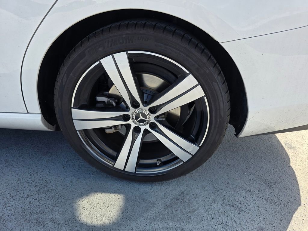 Used 2022 Mercedes-Benz C 300 Sedan image 20