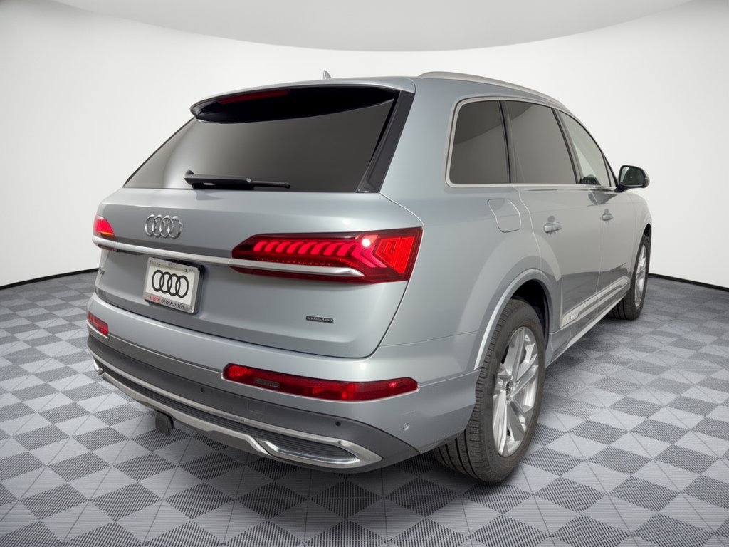 Used 2023 Audi Q7 2.0T Premium w/ Convenience Package AWD/4WD image 9