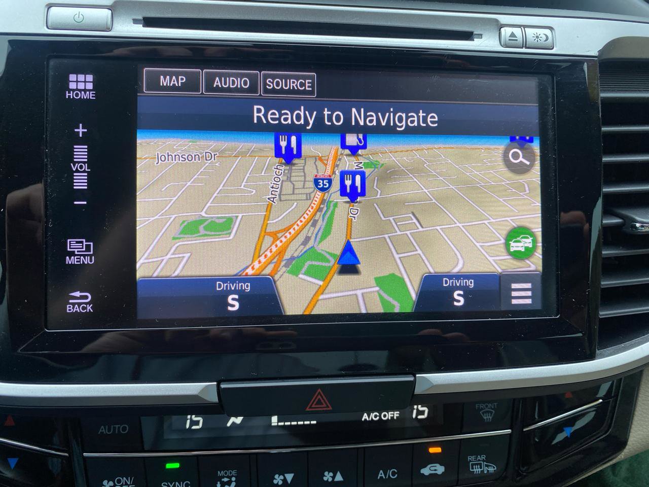 Used 2017 Honda Accord Touring image 18