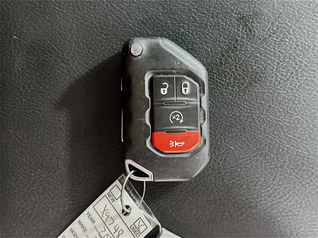 Used 2020 Jeep Wrangler Unlimited Rubicon w/ Quick Order Package 28Y Recon image 37