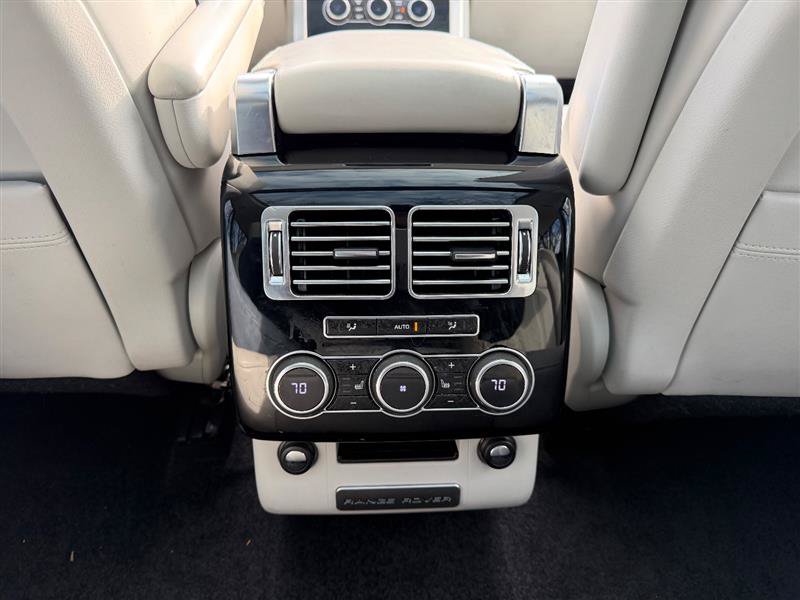 Used 2014 Land Rover Range Rover HSE AWD/4WD image 31