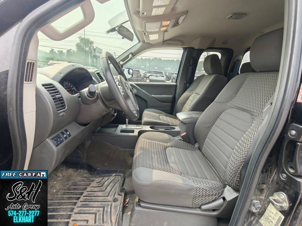 Used 2017 Nissan Frontier SV AWD/4WD image 16