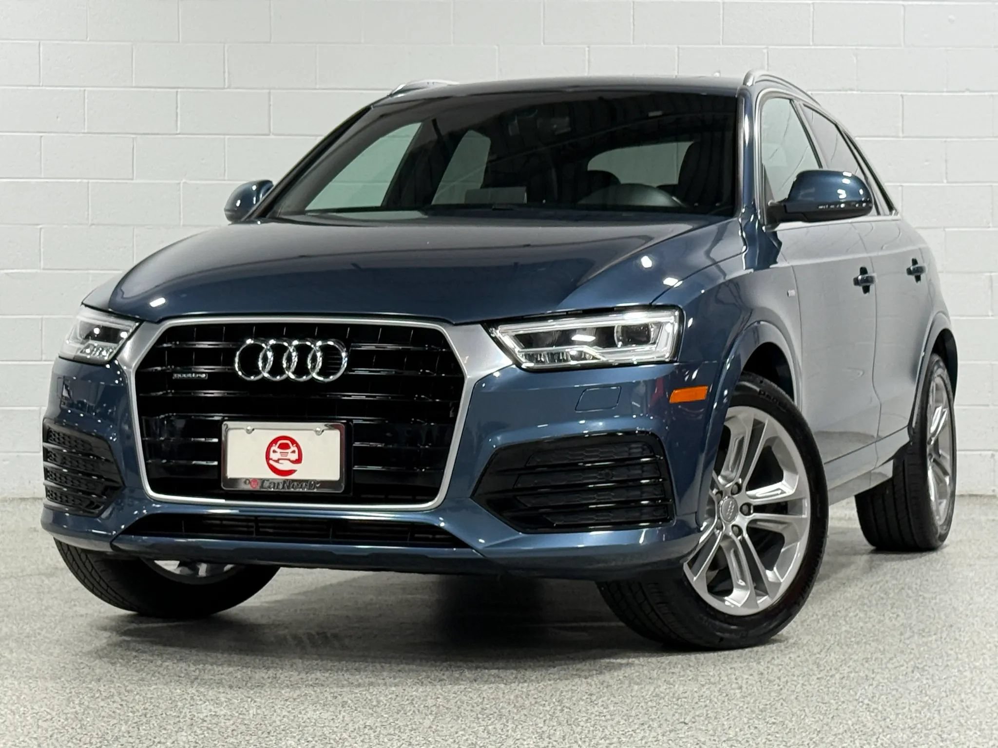 Used 2017 Audi Q3 2.0T Prestige w/ Prestige Package AWD/4WD image 2