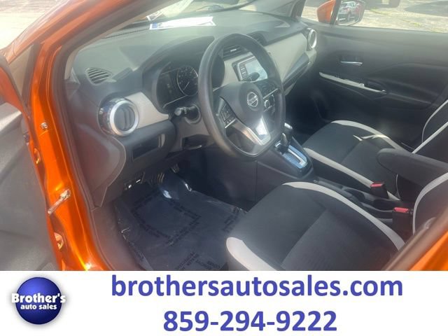 Used 2020 Nissan Versa SV FWD image 23