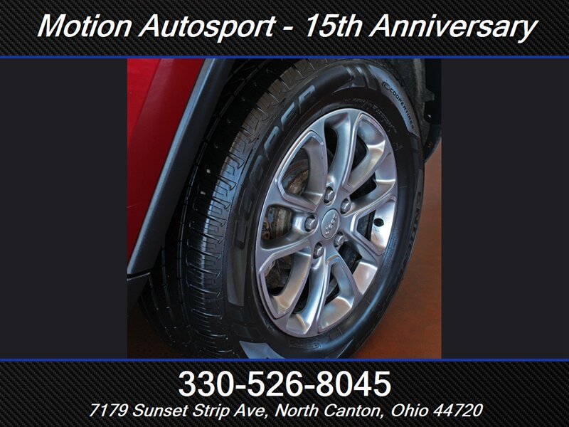 Used 2014 Jeep Grand Cherokee Limited w/ Trailer Tow Group IV AWD/4WD image 49