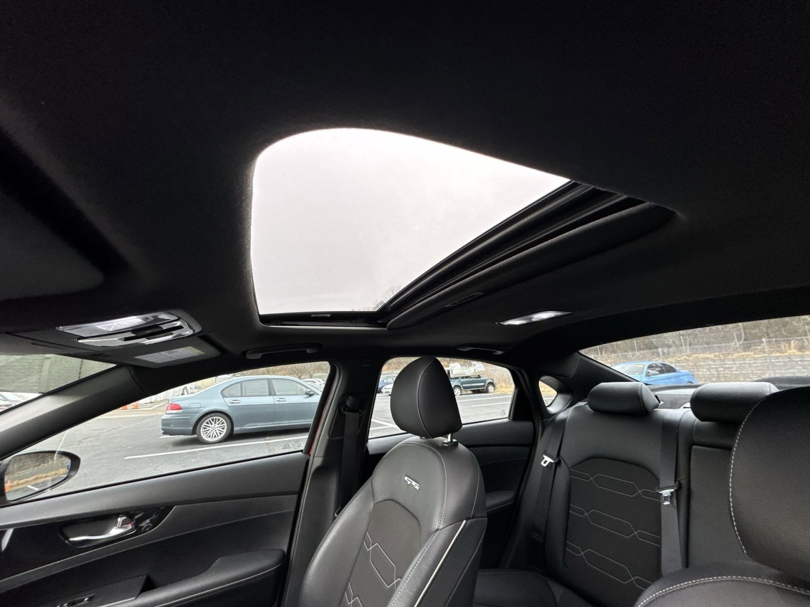 Used 2023 Kia Forte GT-Line w/ GT-Line Premium Package image 24