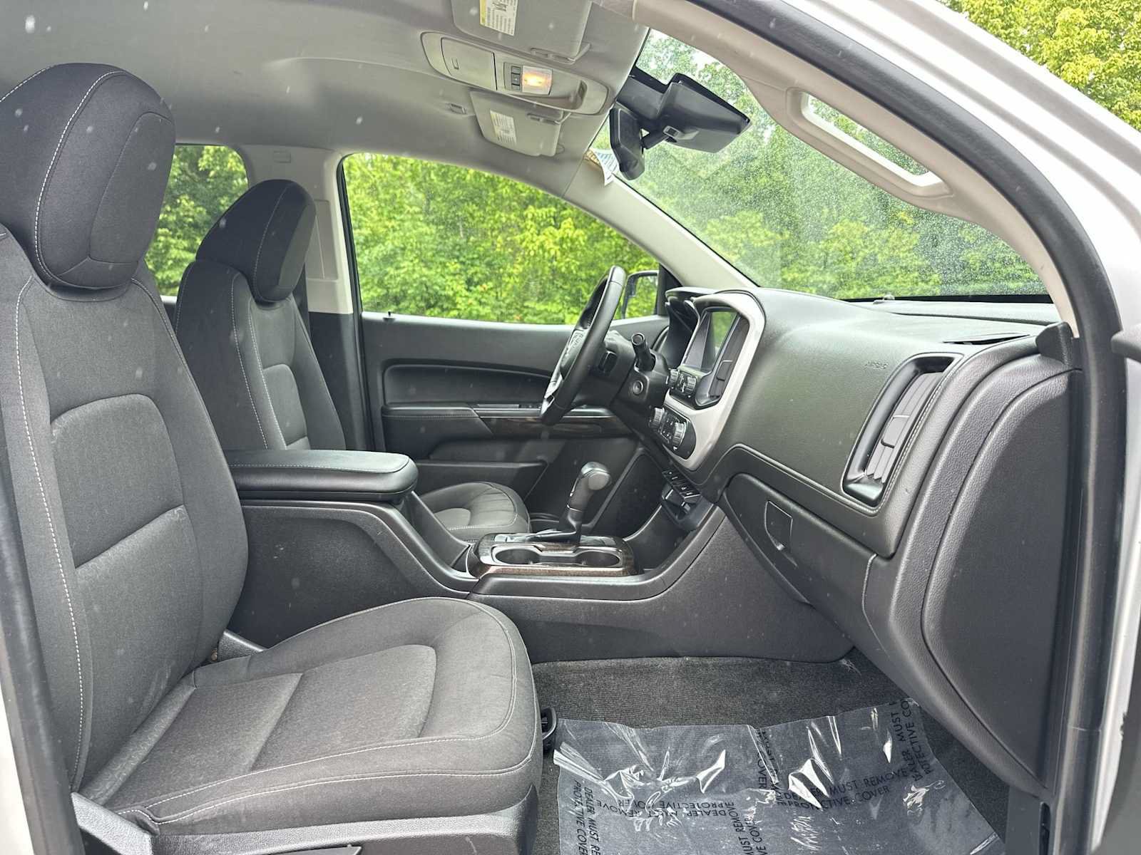 Used 2015 GMC Canyon SLE w/ SLE Convenience Package RWD image 32