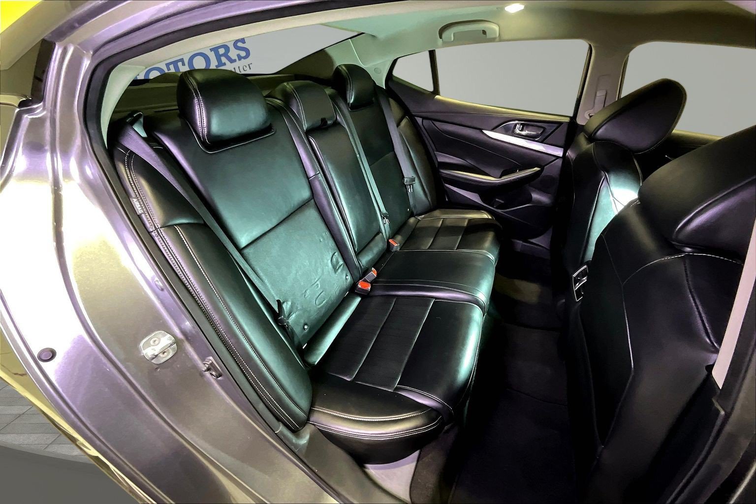 Used 2022 Nissan Maxima SV w/ Floor Mat Group FWD image 25