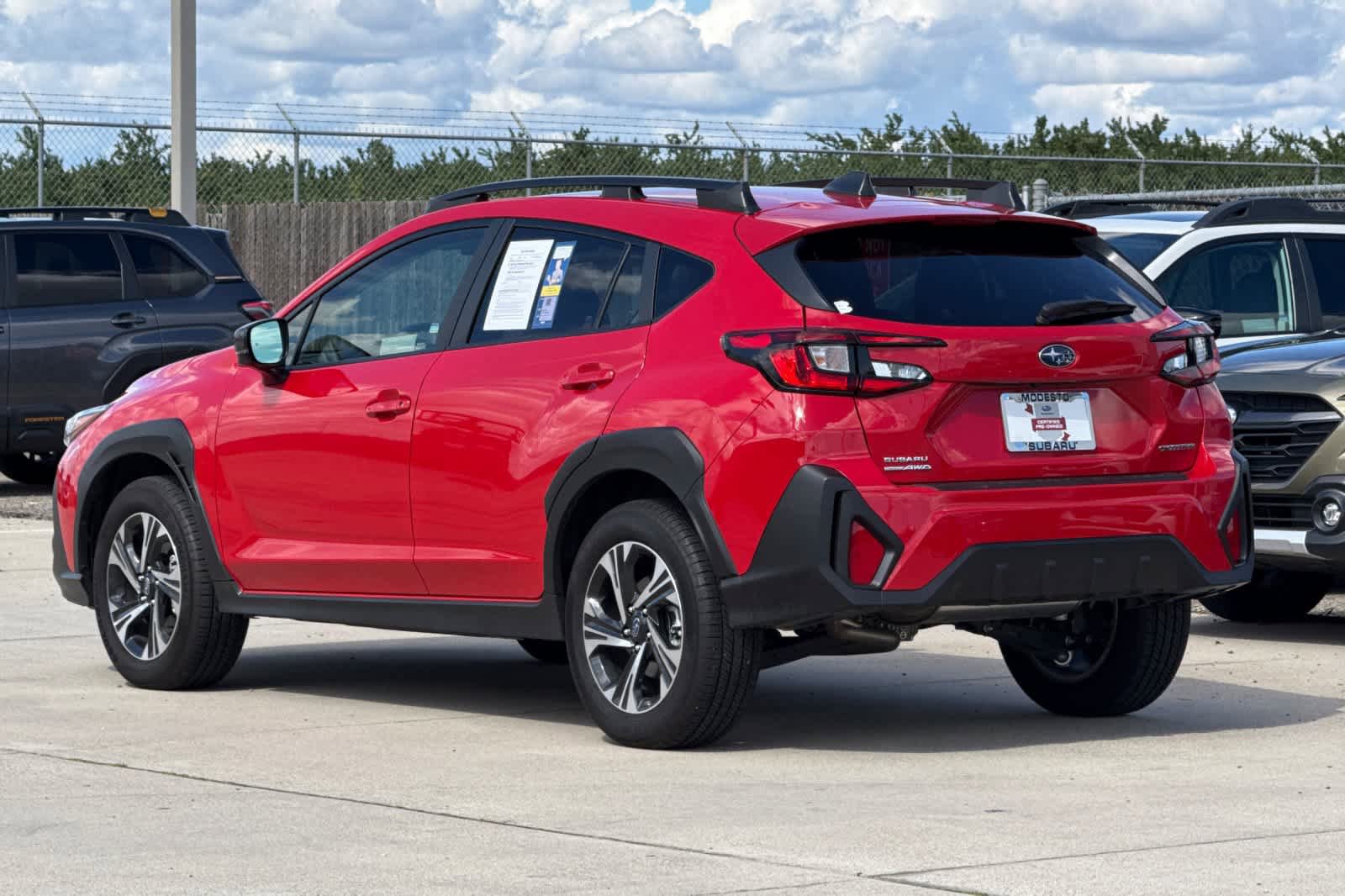 Certified 2025 Subaru Crosstrek 2.0i Premium w/ Popular Package #3 AWD/4WD image 5