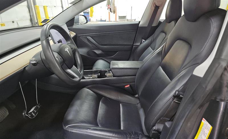 Used 2019 Tesla Model 3 Long Range image 5