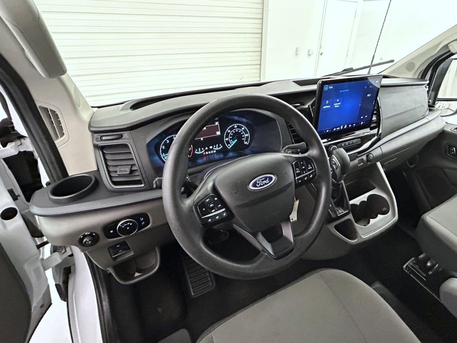 Used 2023 Ford Transit 350 XLT RWD image 13