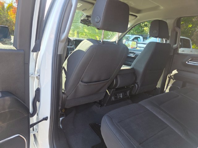 Used 2023 Chevrolet Silverado 1500 LT AWD/4WD image 17