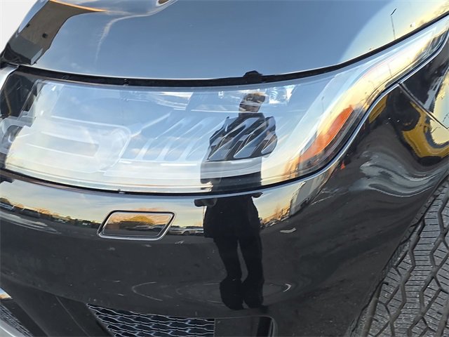 Used 2020 Land Rover Range Rover Sport HSE image 33