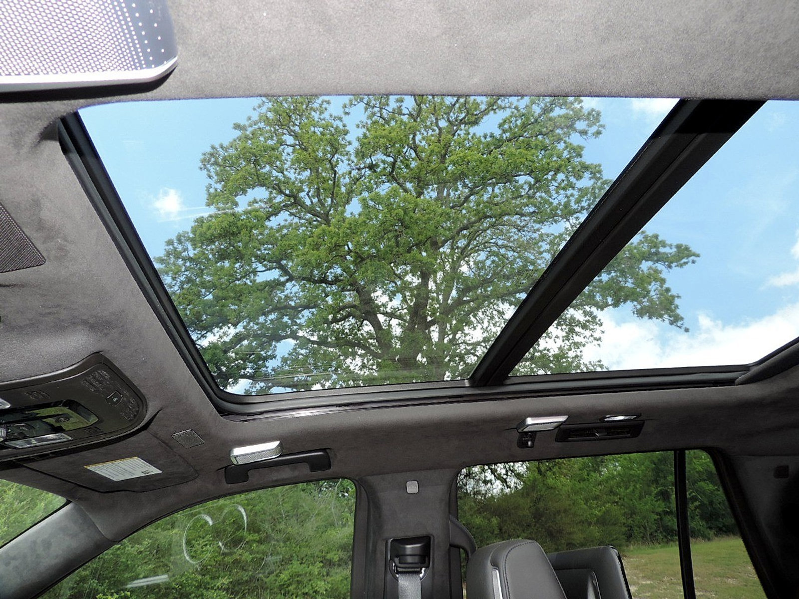 Certified 2026 Cadillac Escalade Platinum Sport image 12