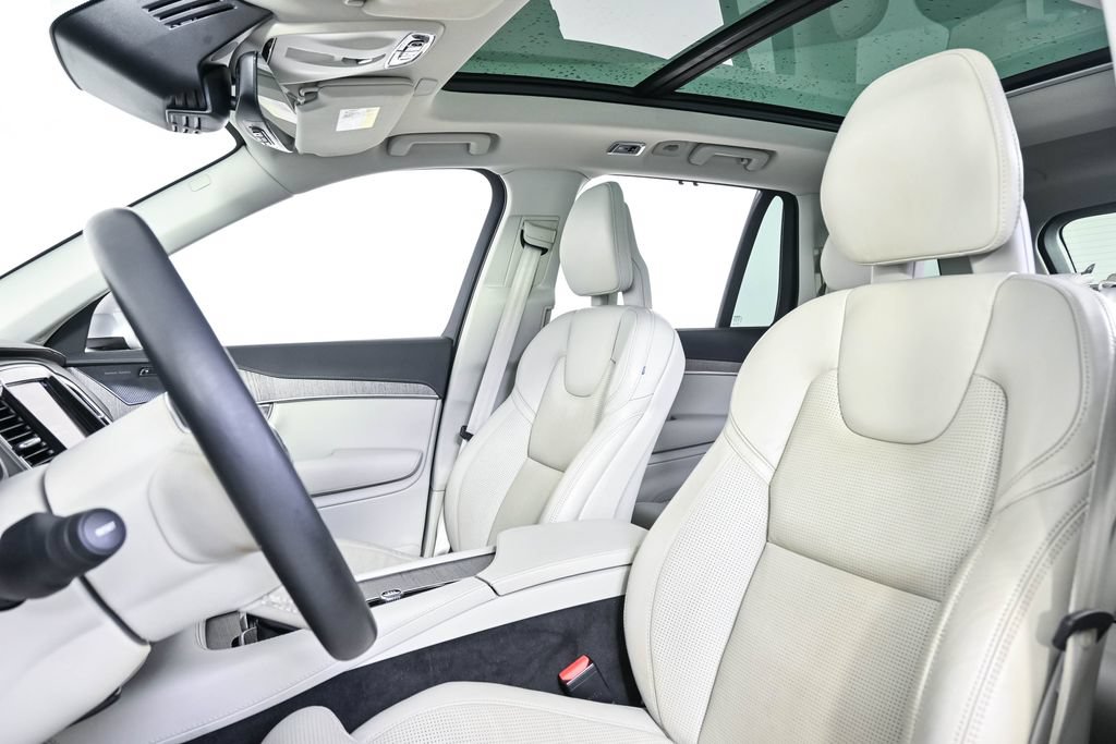 Certified 2022 Volvo XC90 T6 Inscription AWD/4WD image 7