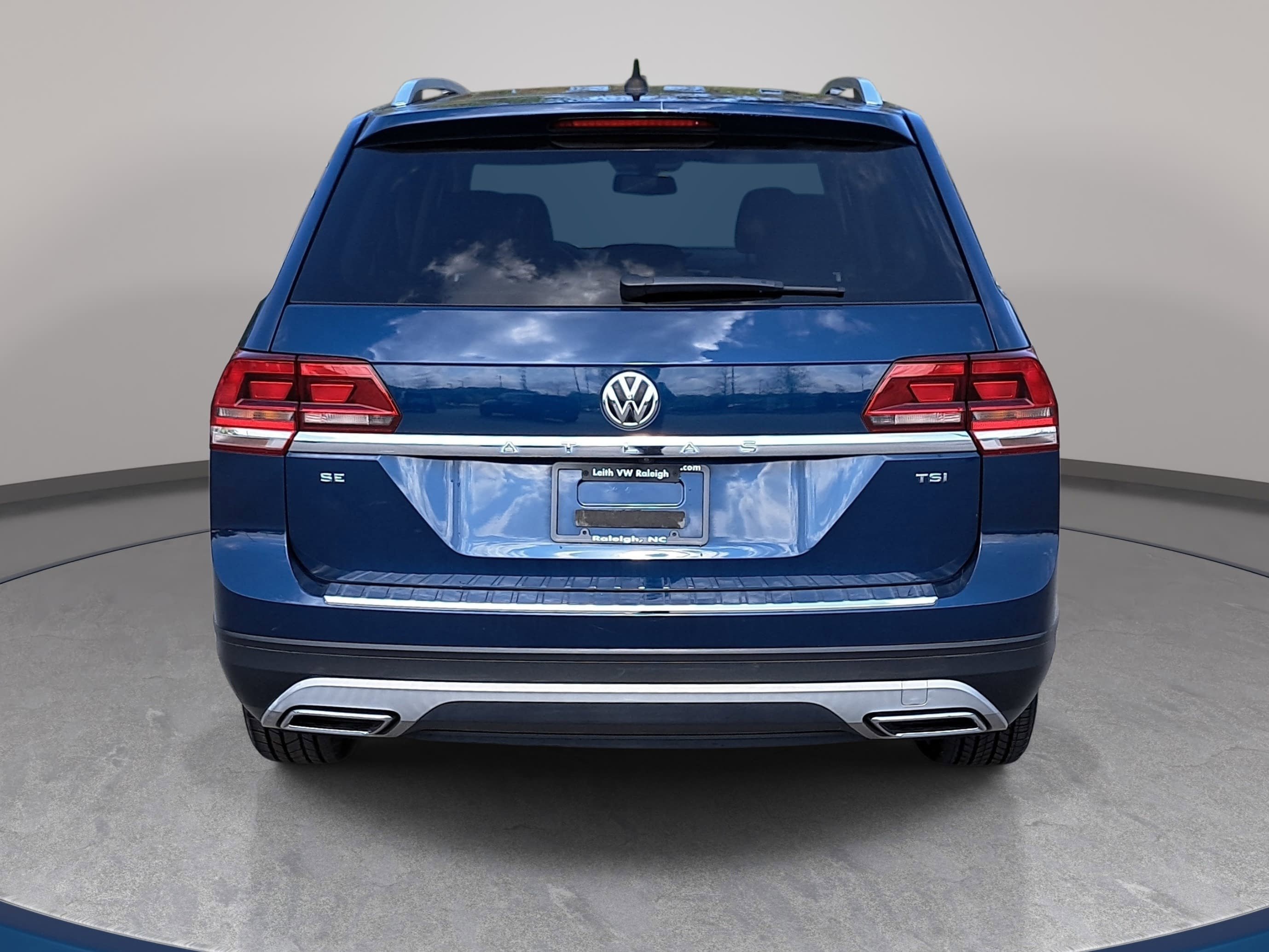 Used 2018 Volkswagen Atlas SE image 6
