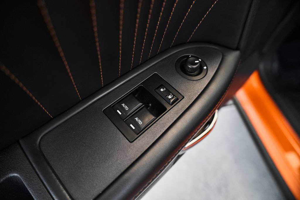 Used 2014 Dodge Challenger R/T RWD image 18