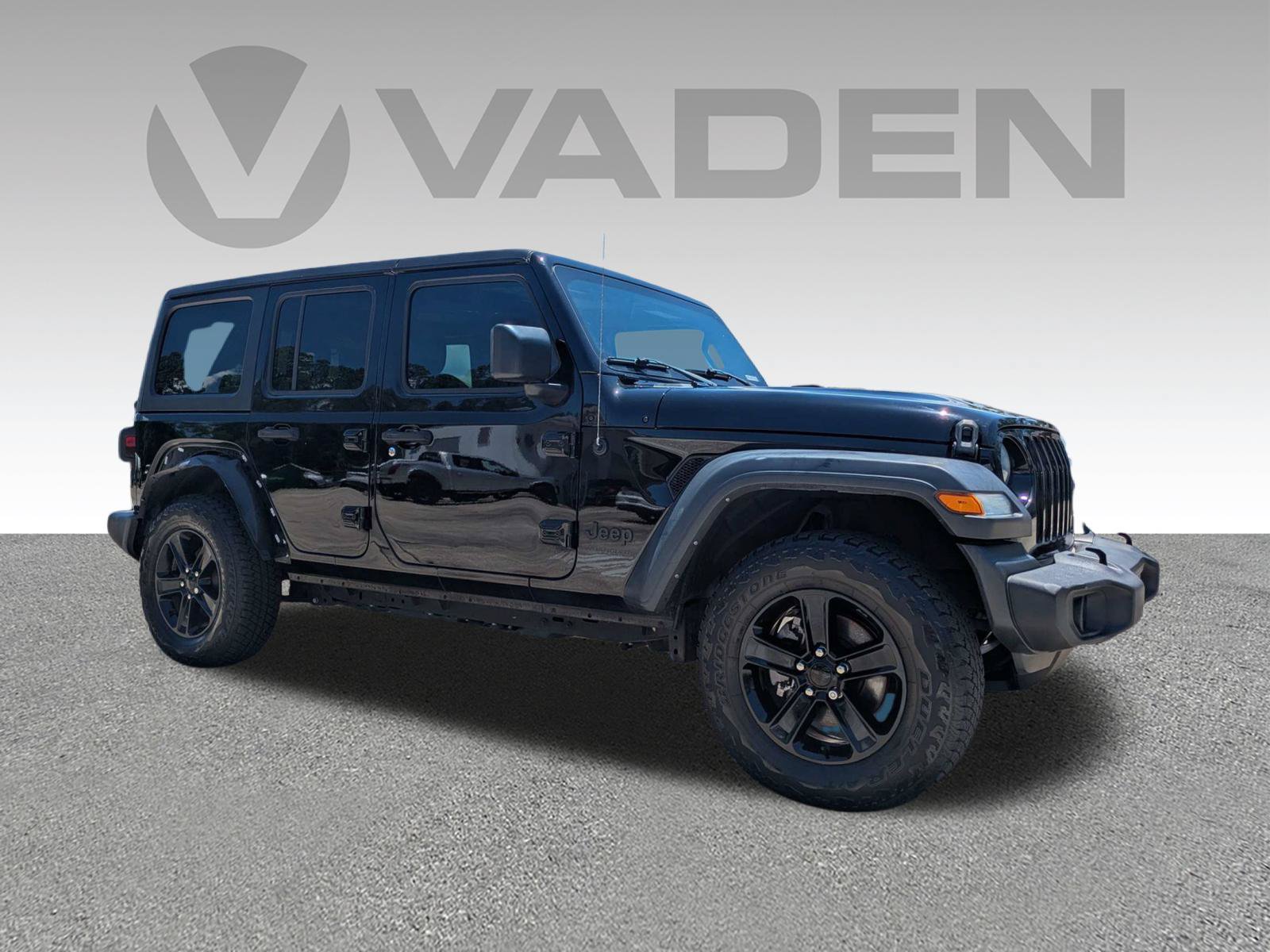Used 2022 Jeep Wrangler Unlimited Sport AWD/4WD image 3