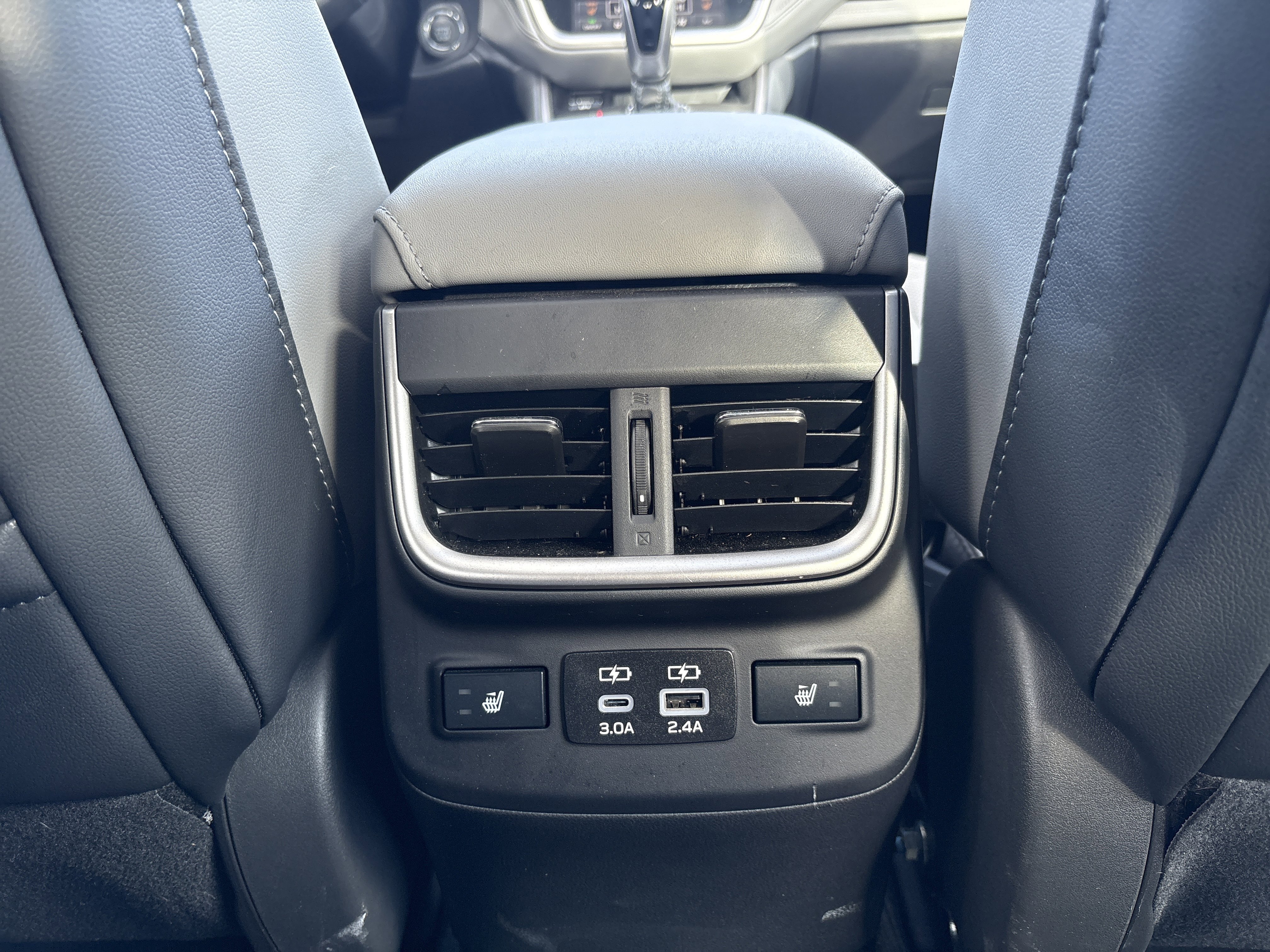 Used 2024 Subaru Legacy Limited image 5