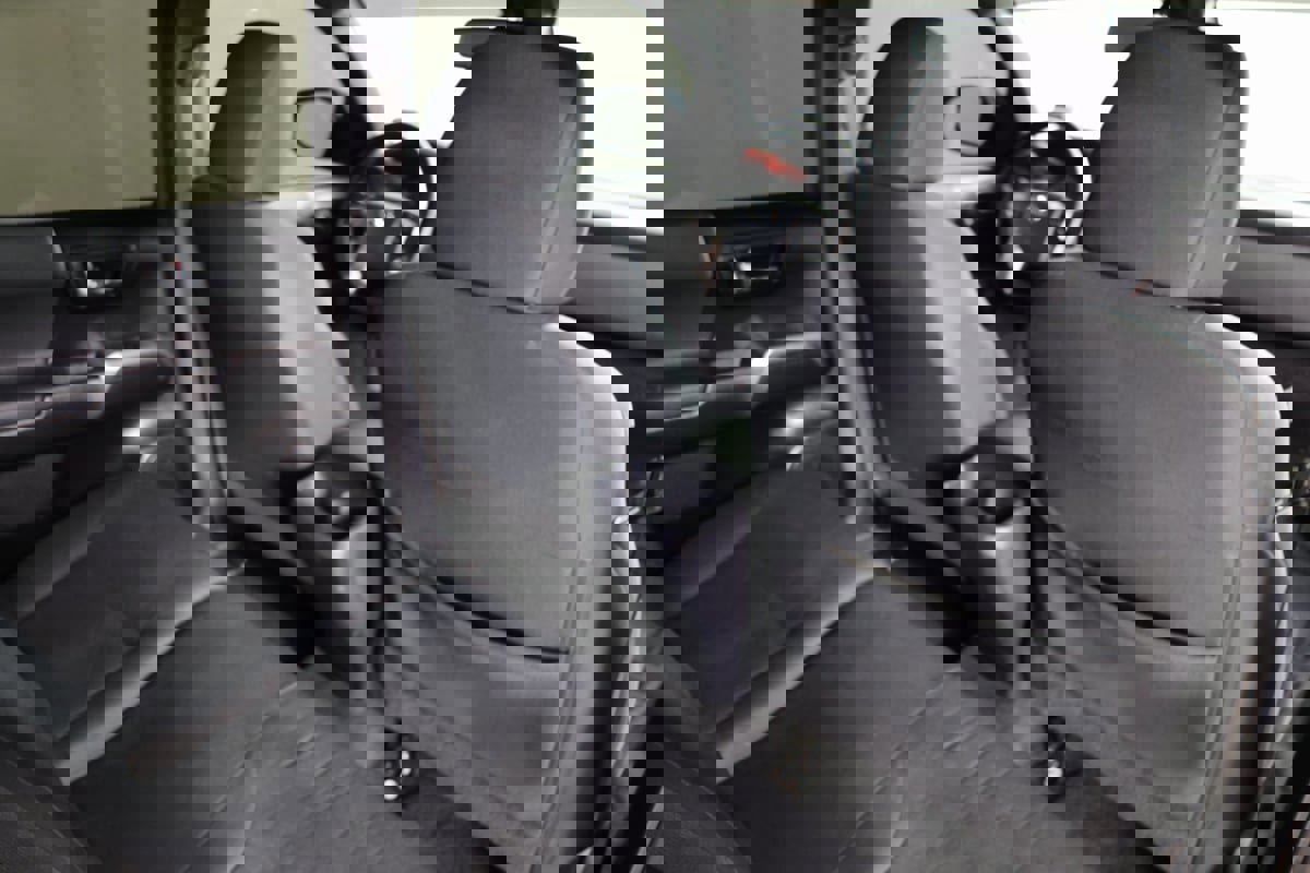 Used 2019 Toyota Tacoma TRD Off-Road image 33