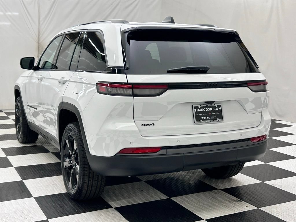 New 2026 Jeep Grand Cherokee Limited w/ Limited Altitude Package AWD/4WD image 5