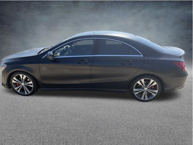 Used 2015 Mercedes-Benz CLA 250 image 9