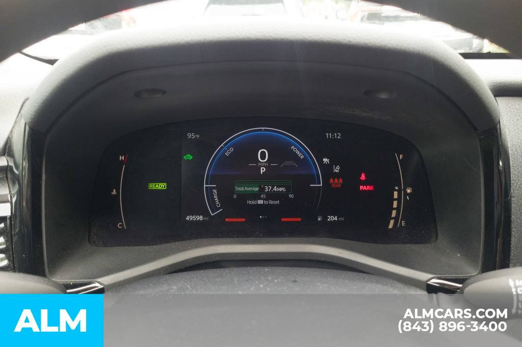 Used 2025 Toyota Camry LE FWD image 31